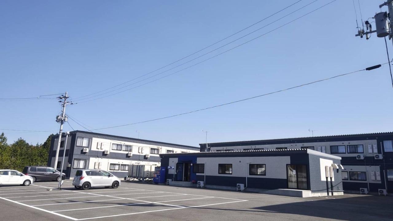 Tomioka  Imas Village Court Kobama المظهر الخارجي الصورة